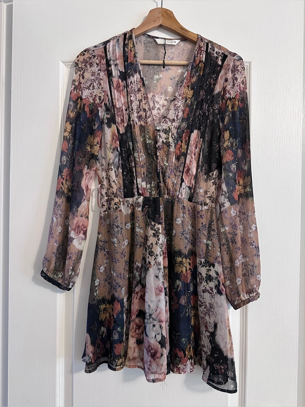 Zara Floral V-Neck Long Sleeve Mini Dress in Navy, Pink, Cream, Brown